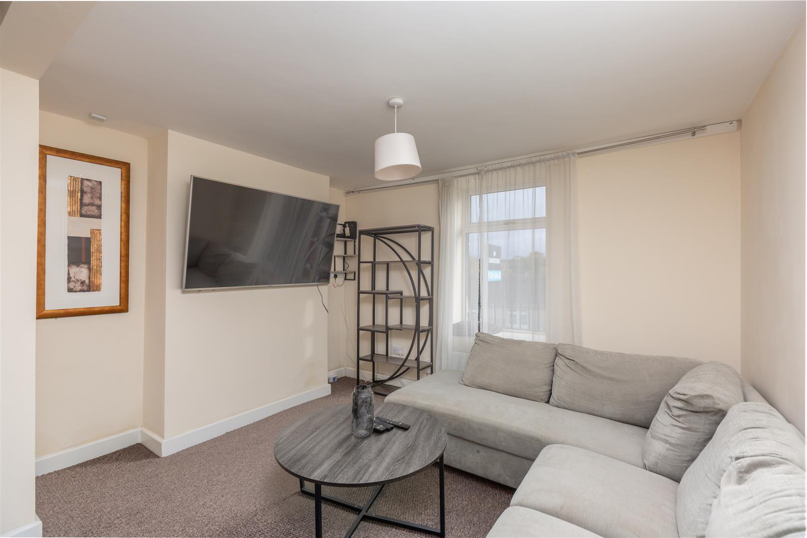 Pentregethin Road, Cwmbwrla, Swansea, SA5 8BA